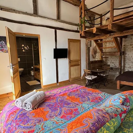 Fatfully Riverside Farm, Spa, & * Combiers